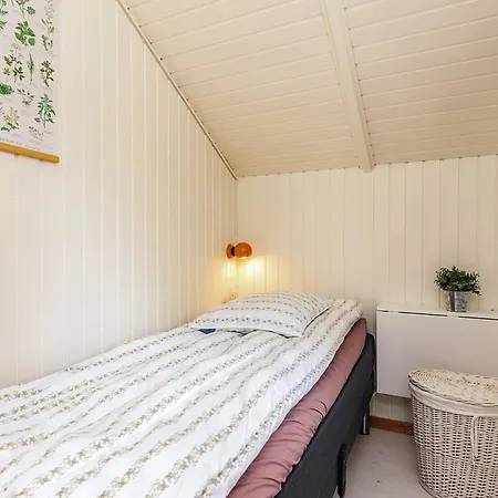 Secluded Haven By - By Traum Holiday home