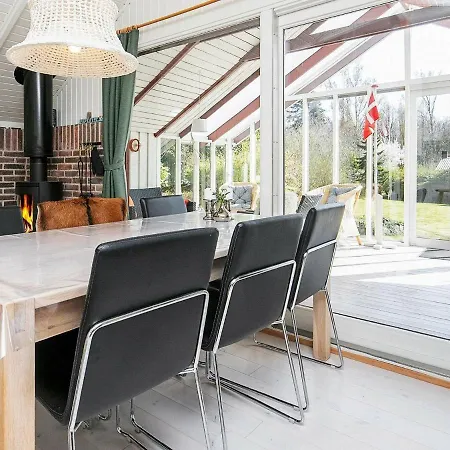 Feriehus Secluded Haven By - By Traum *